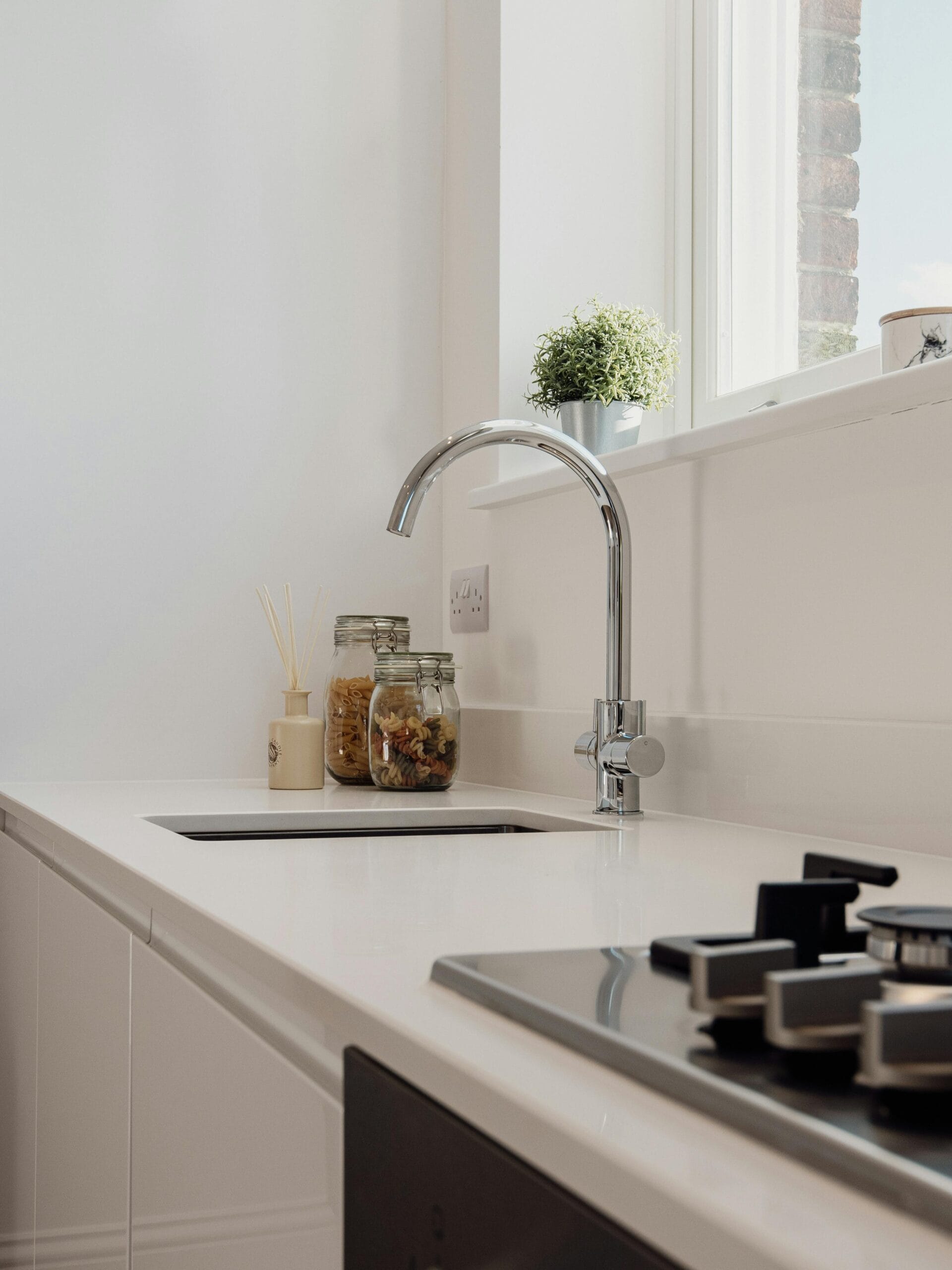 The Home Seller’s Guide To Pricing Your Property Right The Home Seller’s Guide To Pricing Your Property Right